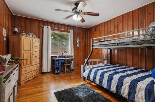 1381 Carolyn Dr, Atlanta GA  30329-3546 exterior