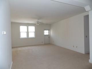 131 College Ave, Blmgtn IN  47404-5166 exterior