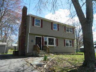 108 Rockledge Dr, Meriden, CT 06450-7054