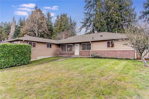 18510 3 Ave, Seattle WA  98155-2146 exterior