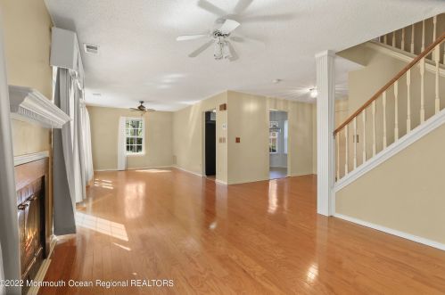 7 Old Orch Ln, Tinton Falls NJ 07712-2569 exterior