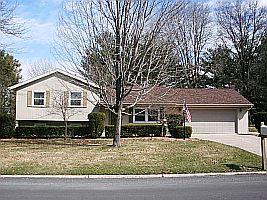 602 East St, Kewanee, IL 61443-3805