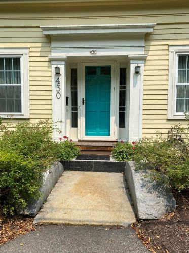 428 State St, Concord, NH 03301-3225