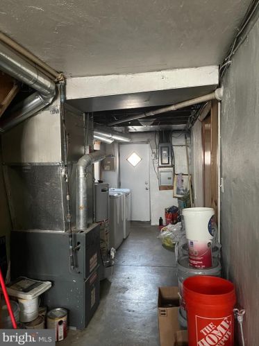 1926 Cottman Ave, Philadelphia PA 19149-1603 exterior