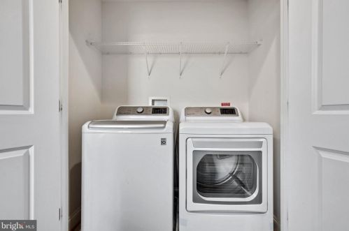 8810 Gunston St, Fulton MD  20759-2308 exterior