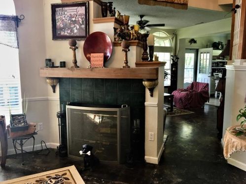 5010 Wiltshire Ct, Garland, TX 75043-7652