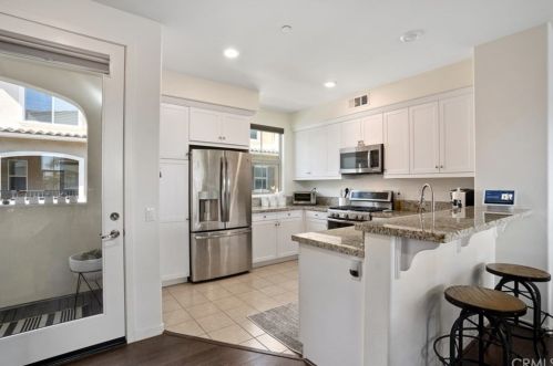 1687 Lincoln, Anaheim CA 92805-5502 exterior