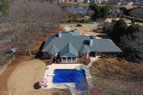 137 Highland Park Dr, Mcdonough, GA 30252-2972