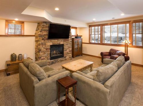 15836 Dry Meadow Ln, Saint Paul MN  55124-6997 exterior