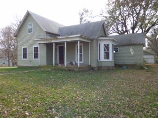 214 Harrison St, Saybrook, IL 61770-9693