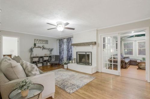 4030 Mansion Dr, Marietta, GA 30062-5038