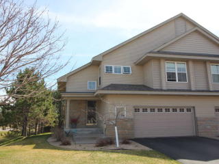 1052 Saint Johns Bay, Saint Paul, MN 55129-8537