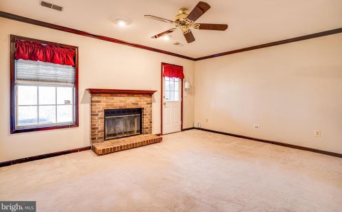 6364 Demme Pl, Springfield VA  22150-1173 exterior