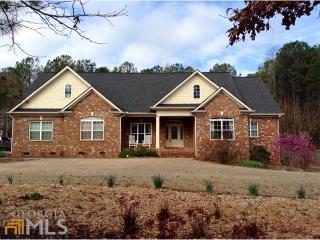 121 Maple Valley Dr, Jenkinsburg, GA 30234-2117