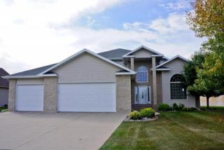 2014 Rose Creek Blvd, Fargo, ND 58104-6877