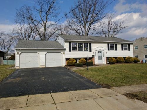 218 Orono Pl, Somerdale, NJ 08083-2628