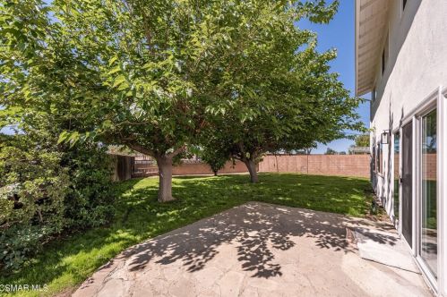 2904 Galena Ave, Simi Valley CA  93065-2714 exterior