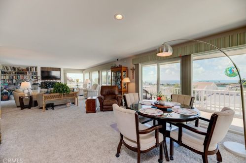 2028 Via Pacheco, Palos Verdes Estates, CA 90274-2637
