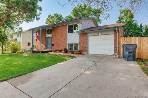 9224 Kentucky Ave, Denver, CO 80226-4143