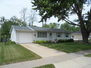 3802 Linwood Ave, Davenport, IA 52806-5212
