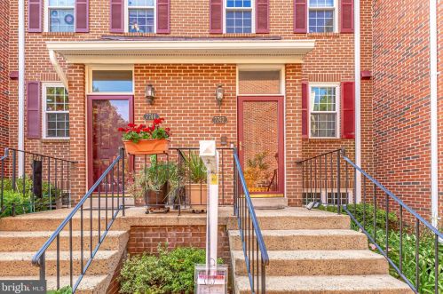 7742 Marshall Heights Ct, Falls Church, VA 22043-2551