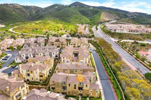 726 Kellogg St, San Marcos CA  92078-7300 exterior