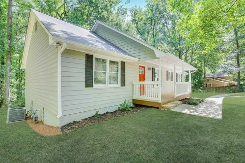 151 Longview Rd, Stockbridge GA  30281-2627 exterior