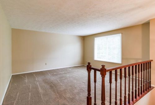 2648 Shaw Rd, Marietta, GA 30066-5622