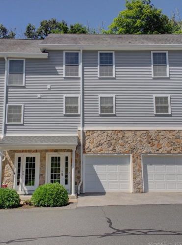 28 Armstrong Rd, Coventry, CT 06238-3356