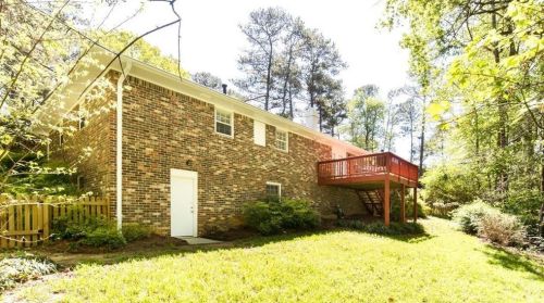 2798 Evans Woods Dr, Atlanta GA  30340-4814 exterior