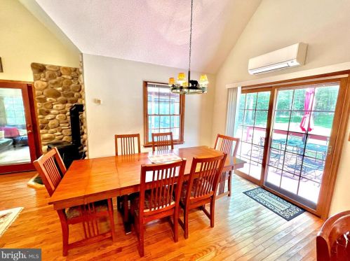 189 Lyle House Rd, Mathias WV  26812 exterior