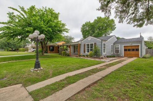 725 Northwood Rd, Fort Worth, TX 76107-1029