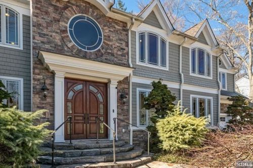 404 Upper Blvd, Ridgewood, NJ 07450-1504