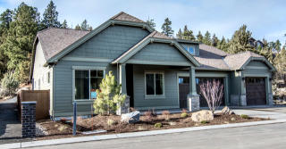 133 Hagens Ct, Walker OR  97426-7927 exterior