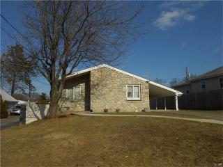 2339 Lancaster Ave, Allentown PA  18103-6606 exterior