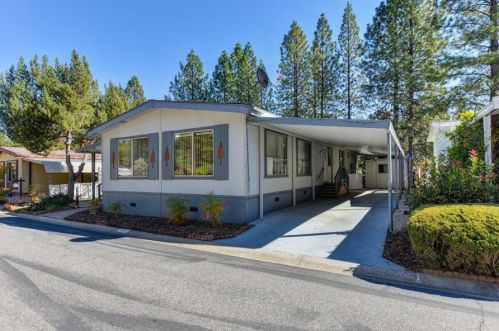 10071 Grinding Rock Dr, Grass Valley, CA 95949-9140