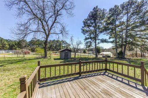 116 Woodhaven Dr, Stockbridge GA  30281-4206 exterior