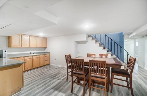 103 Eton Ct, Springfield OH  45503-1008 exterior