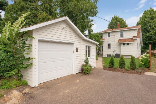 349 Brimhall St, Saint Paul MN  55105-2429 exterior