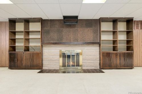 2305 Holly Pl, Denver CO 80222-6218 exterior