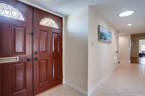 2222 236th Pl, Torrance CA  90501-5949 exterior