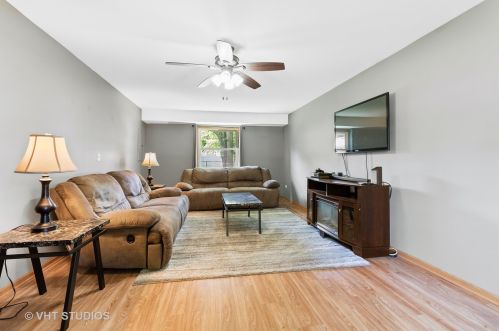 519 Spruce Rd, Lemont IL  60440-2504 exterior