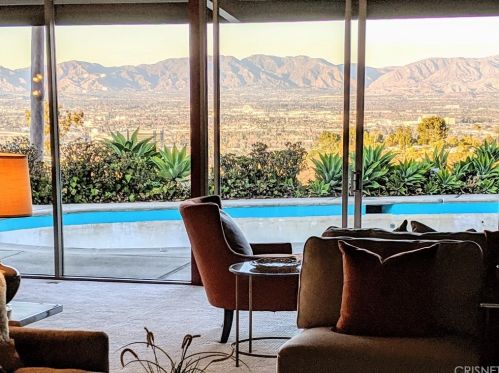 3334 Scadlock Ln, Van Nuys, CA 91403-4912