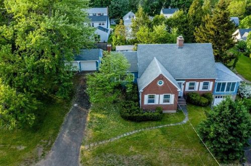 40 Hillcrest Ave, Middletown, CT 06457-5322