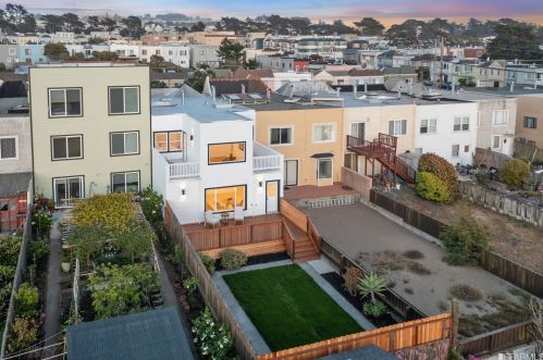 1767 40th Ave, San Francisco CA  94122-4039 exterior