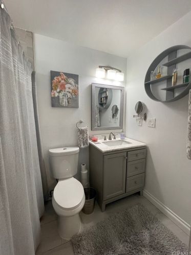 1426 Beacon Ave, Anaheim CA  92802-1718 exterior