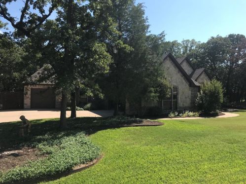 7316 Hinton Dr, Midlothian, TX 76063-4639