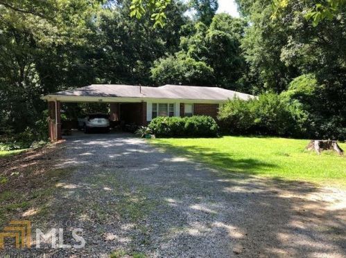 568 Hiram Douglasville Hwy, Hiram, GA 30141-2720