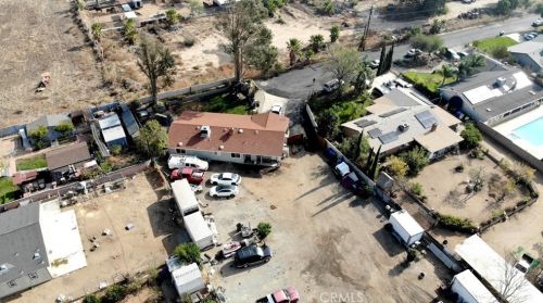 3911 Dalley Way, Riverside CA  92509-2707 exterior