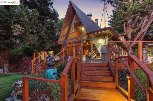 1167 Keith Ave, Berkeley, CA 94708-1606